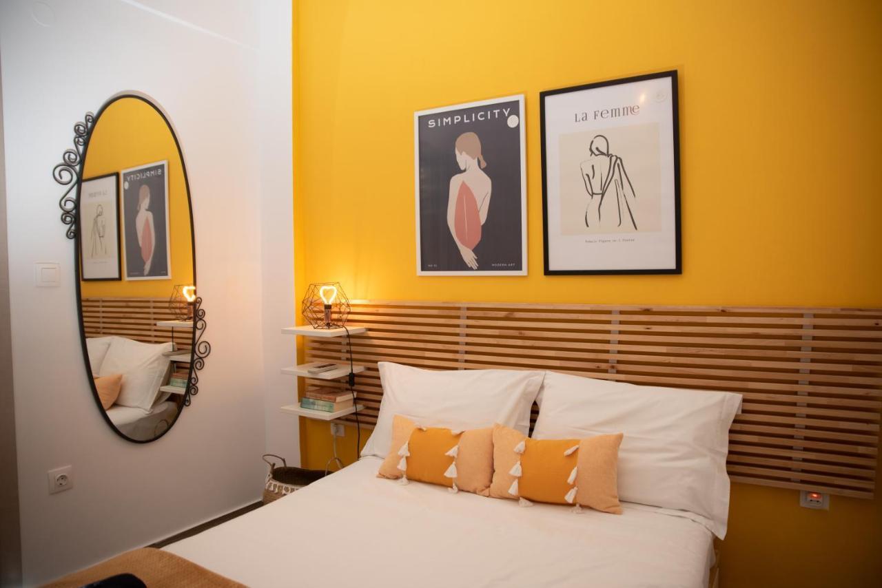 Retro Boutique Apt W Balcony In Historical Area Apartment Tesalonika Bagian luar foto